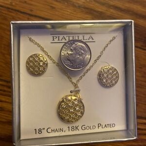 Necklace and earrings circle